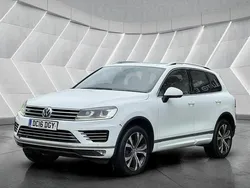 White Used 2016 VW Touareg R-line SUV | £14,500 (Super price)