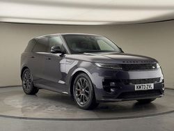 Used 2025 Land Rover Range Rover Sport SE Dynamic SUV | £64,000 (Expensive)