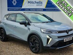 Ceramic grey with black roof New 2025 Renault Captur Esprit Alpine SUV | £26,995