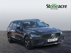 Blue Used 2023 Volvo V60 Ultimate Estate | £25,995 (Expensive)