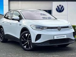 White New 2025 VW ID.4 Pro SUV | £30,690 (A bit pricey)