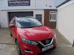 Red Used 2018 Nissan Qashqai N-Connecta SUV | £10,995 (Fair price)