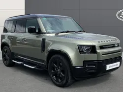 Used 2025 Land Rover Defender SE Dynamic SUV | £62,186 (A bit pricey)