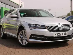 Brilliant silver metallic Used 2022 Skoda Superb SE Technology Hatchback | £16,995 (Fair price)