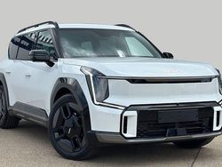 New 2025 Kia EV9 GT-Line S SUV | £74,657 (Expensive)