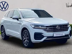 White Used 2019 VW Touareg R-line SUV | £30,911 (Fair price)