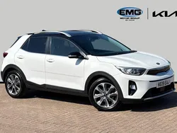 White Used 2019 Kia Stonic 4 SUV | £10,895 (Fair price)