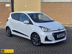 White Used 2019 Hyundai i10 Premium Hatchback | £6,995 (Good price)