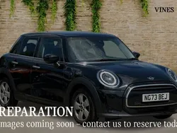 Black Used 2024 Mini Cooper Classic Hatchback | £20,995 (Fair price)