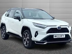 White pearl with black bitone roof Used 2022 Toyota RAV4 Hybrid SUV | £30,495 (Good price)