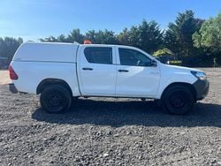 White Used 2020 Toyota HiLux Active Pickup | £13,250 (Super price)