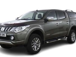Green Used 2016 Mitsubishi L200 Warrior Pickup | £10,995 (Fair price)