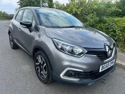 Grey/black Used 2018 Renault Captur Iconic SUV | £9,795 (Fair price)