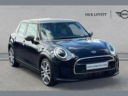 Black Used 2023 Mini Cooper Exclusive Hatchback | £21,595 (Fair price)