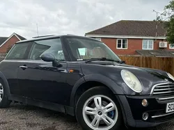 Black Used 2005 Mini ONE Hatch Hatchback | £1,195 (Good price)