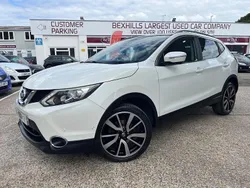 White Used 2014 Nissan Qashqai Tekna SUV | £7,999 (Expensive)