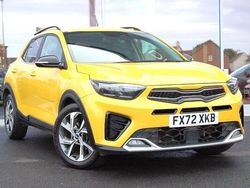 Yellow Used 2022 Kia Stonic 4 SUV | £13,420 (Fair price)