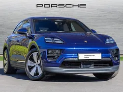 Blue Used 2025 Porsche Macan SUV | £70,687 (Good price)