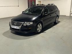 Black Used 2010 VW Passat R-line Estate | £1,695 (Good price)