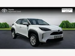White Used 2024 Toyota Yaris Hybrid Hatchback | £21,686 (A bit pricey)
