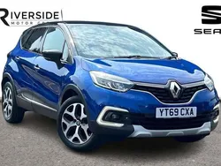Iron blue / diamond black roof Used 2019 Renault Captur GT-Line SUV | £9,990 (Fair price)
