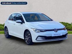 White Used 2022 VW Golf VIII Life Hatchback | £16,999 (Fair price)