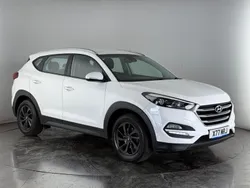 White Used 2015 Hyundai Tucson SE SUV | £8,100 (A bit pricey)