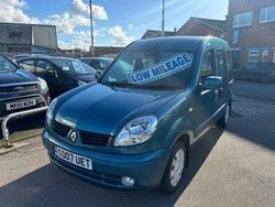 Blue Used 2007 Renault Kangoo Expression MPV | £3,495