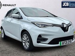 Used 2021 Renault Rapid Iconic Hatchback | £10,399 (Fair price)