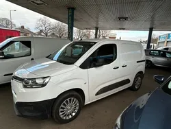 White Used 2021 Toyota Proace Van | £11,394 (A bit pricey)