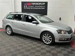 Silver Used 2014 VW Passat Executive Estate | £6,450 (Fair price)