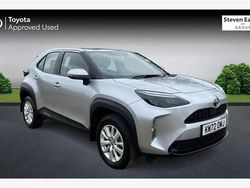 Used 2025 Toyota Yaris Hybrid Estate | £20,241 (Super price)