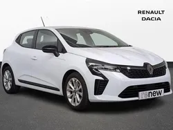 White Used 2024 Renault Clio V Evolution Hatchback | £14,300 (Good price)