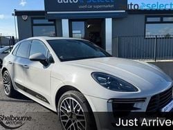 Used 2020 Porsche Macan Turbo SUV | £41,788 (Good price)