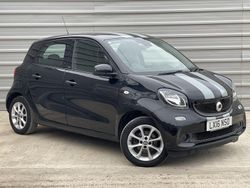 Black Used 2016 Smart ForFour Passion Premium Hatchback | £6,499 (Good price)