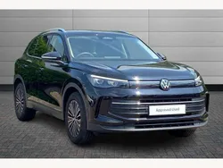Black Used 2024 VW Tiguan Match SUV | £30,895 (Fair price)