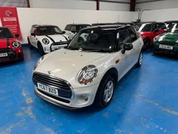 Silver Used 2017 Mini Cooper D Hatch Hatchback | £7,750 (Fair price)