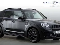 Black Used 2022 Mini Cooper S Countryman Sport SUV | £23,427 (Fair price)