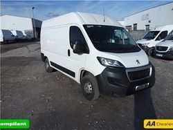 White Used 2020 Peugeot Boxer S Van | £13,199 (Fair price)
