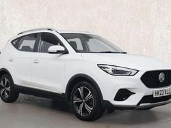 White Used 2023 MG ZS Excite Sedan | £13,143 (Fair price)