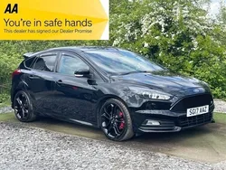 Black Used 2017 Ford Focus ST Hatchback | £12,490 (Fair price)