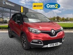Red/black Used 2016 Renault Captur Signature SUV | £6,995 (Fair price)