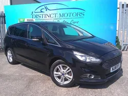 Black Used 2016 Ford S-MAX Titanium MPV | £10,489 (Good price)