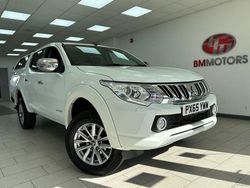 White Used 2015 Mitsubishi L200 Warrior Pickup | £12,995 (Fair price)