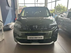 Sirkka green New 2025 Peugeot e-Rifter GT MPV | £30,630 (Expensive)