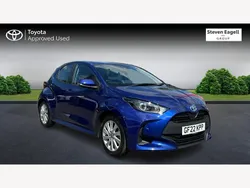 Blue Used 2022 Toyota Yaris Hybrid Hatchback | £15,437 (Good price)