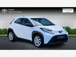 White Used 2022 Toyota Aygo PURE Hatchback | £11,183 (Fair price)