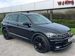 Black Used 2018 VW Tiguan R-line SUV | £22,595 (A bit pricey)