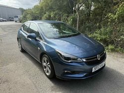 Blue Used 2017 Vauxhall Astra SRi Hatchback | £4,395 (Super price)