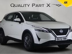 White Used 2022 Nissan Qashqai Acenta Premium SUV | £13,680 (Super price)